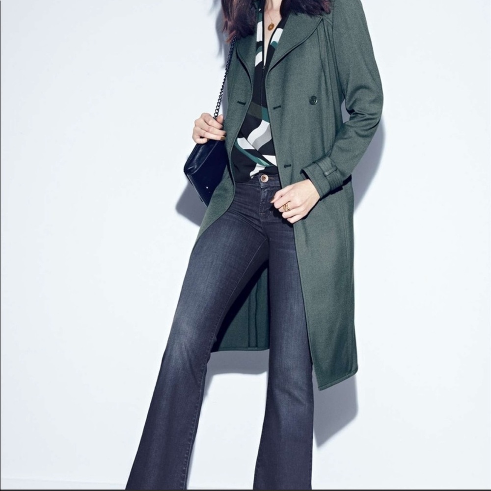 J Brand “Love Story” Flare Jeans Size 31